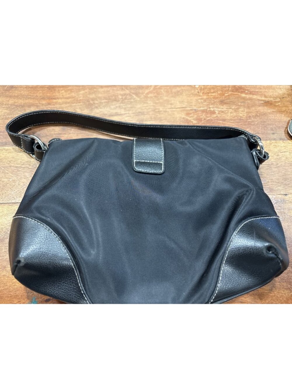Victorias Secret Black ShoulderHand Bag Faux Leather Accents & Buckle Detail - Picture 4 of 8